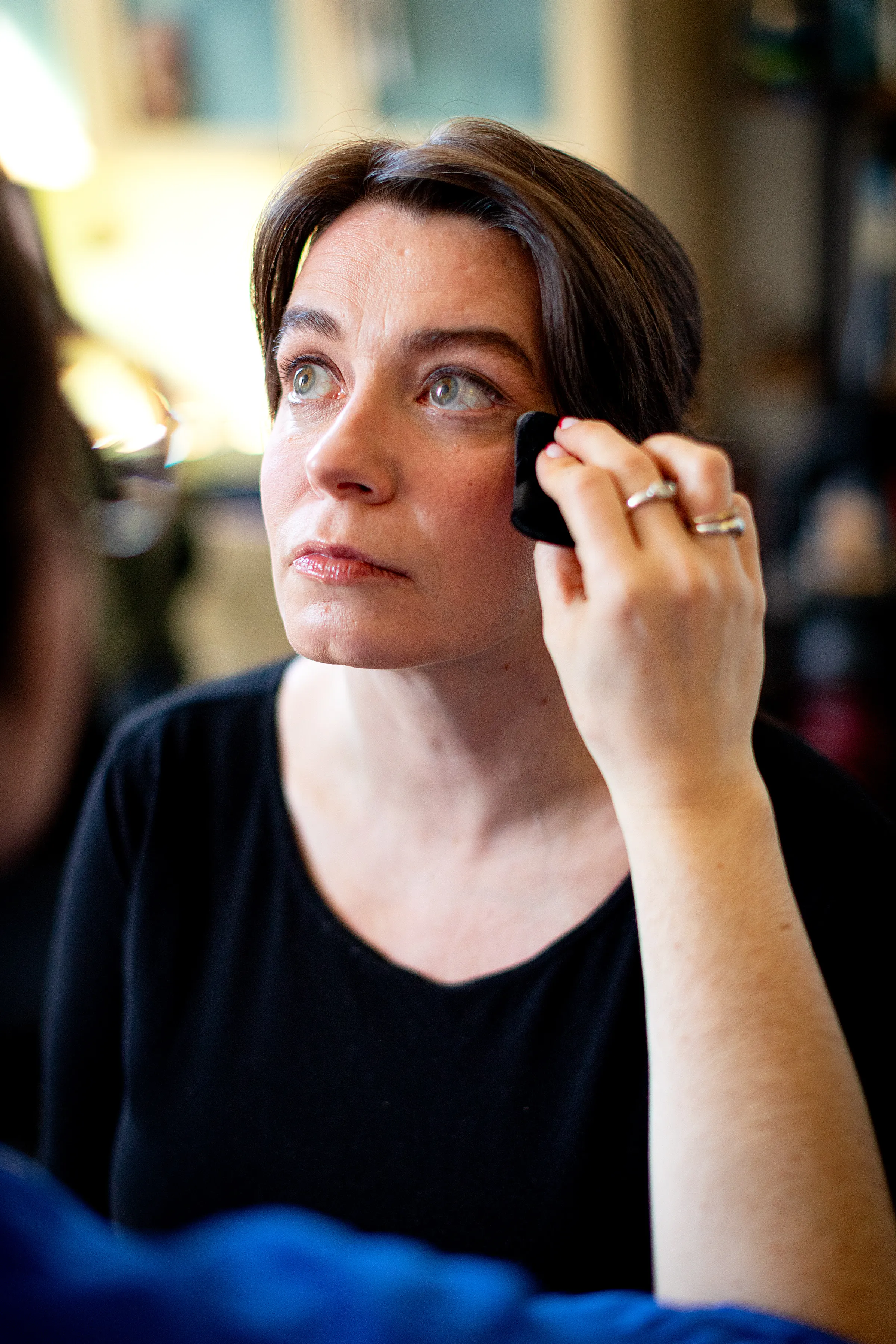Maura De la Cruz at work — 5